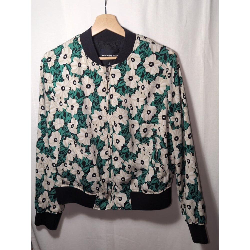 Who What Wear Women's Floral Zipup Jacket (Size "X" seems to mean M or L)